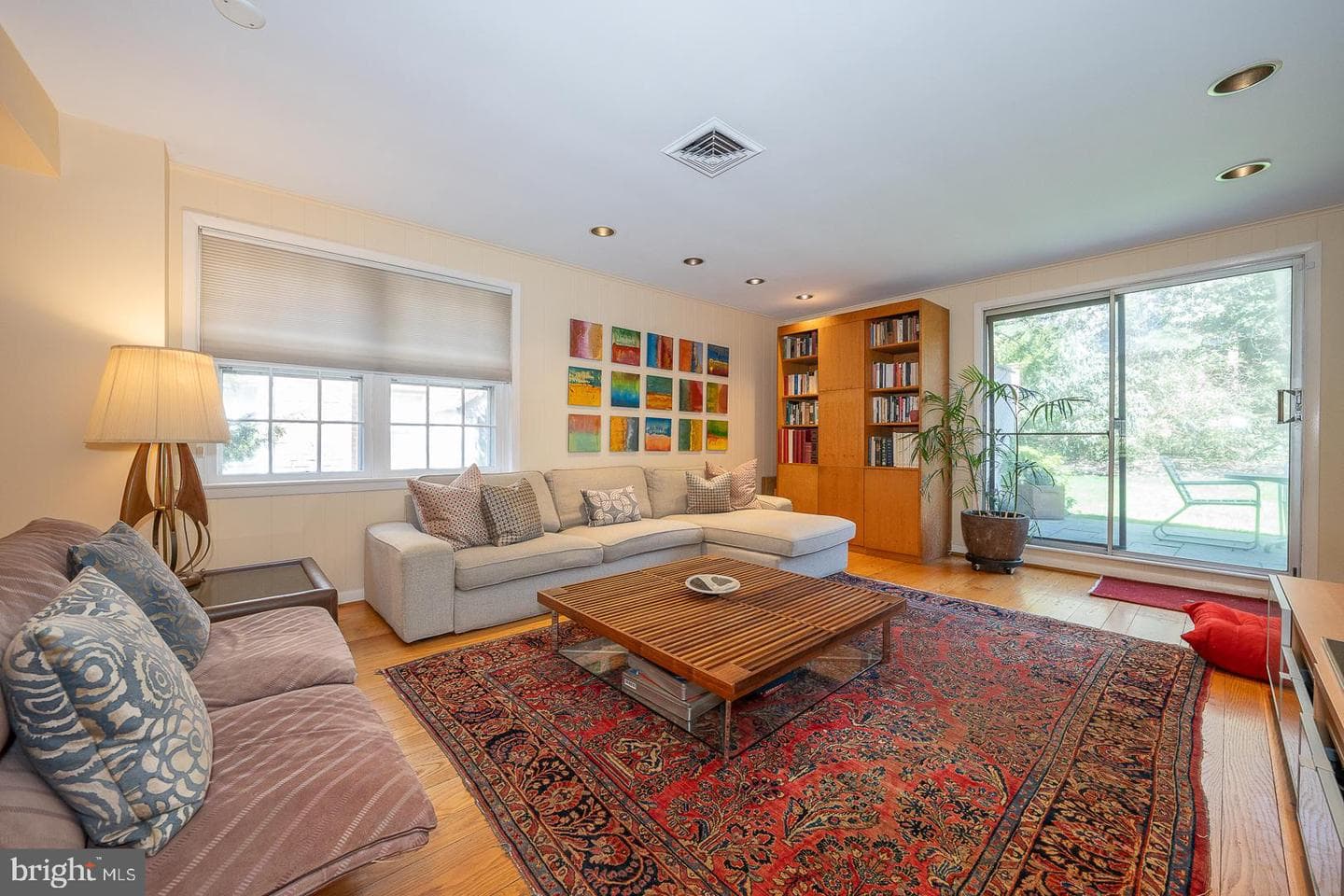 535 Hamilton Road photo 10