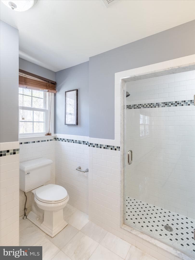 419 Vernon Road photo 32