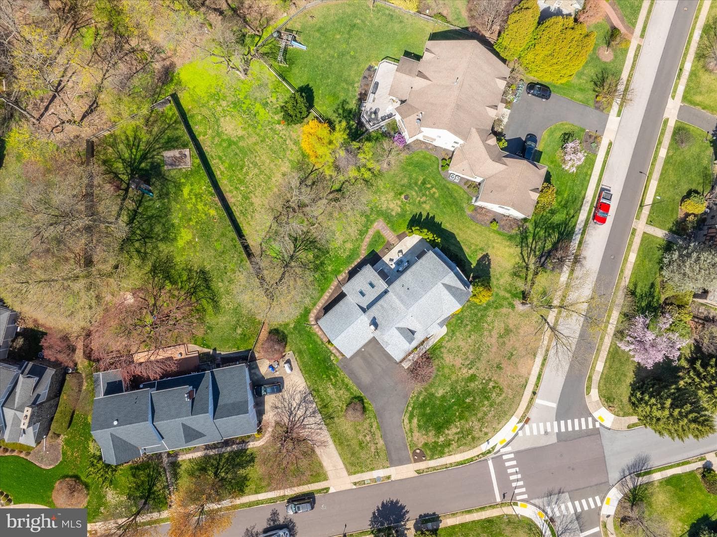 419 Vernon Road photo 50