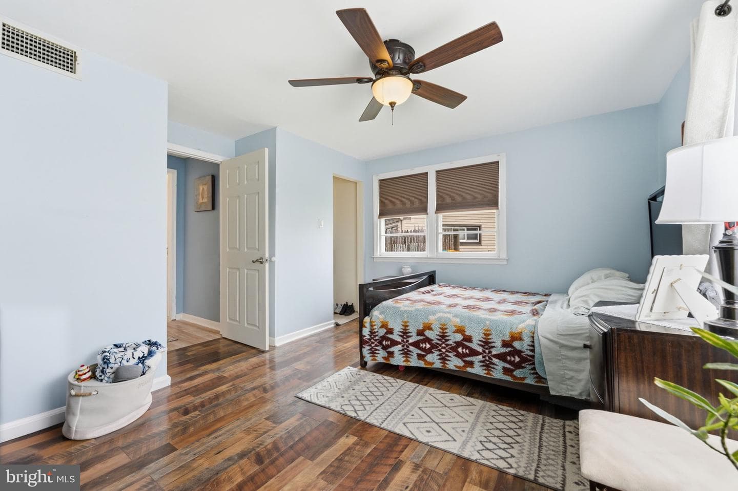 66 Oxford Circle photo 14