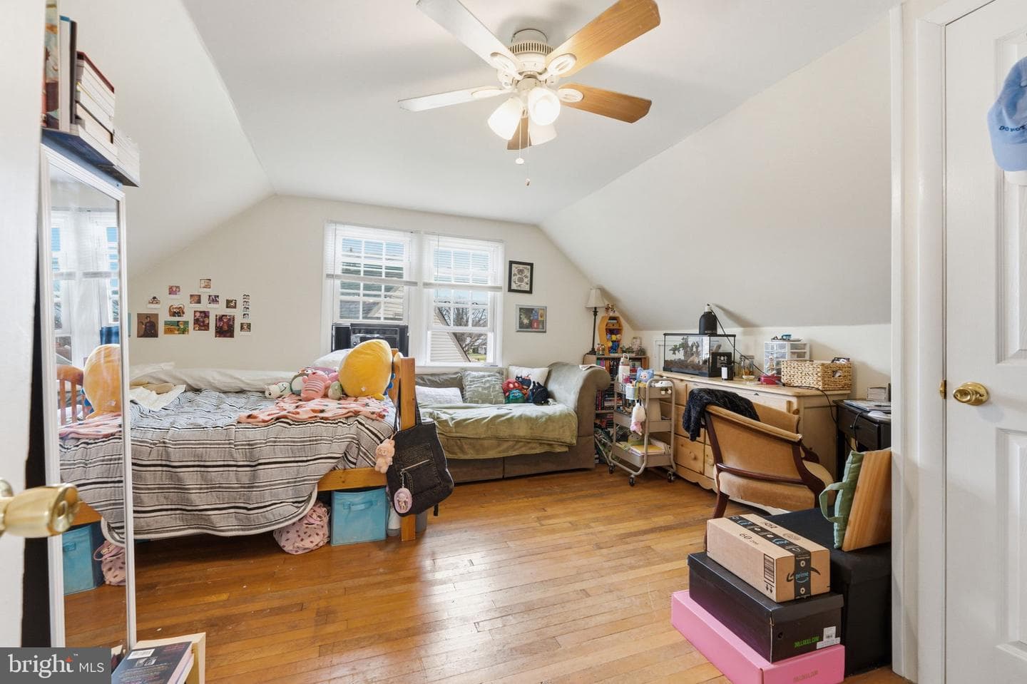 66 Oxford Circle photo 25