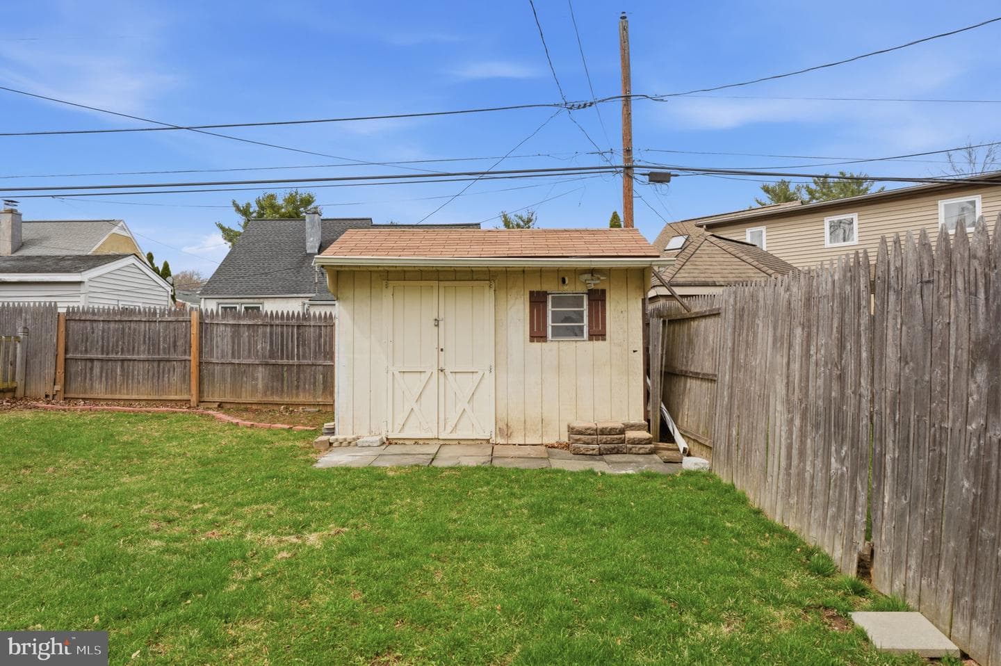 66 Oxford Circle photo 34
