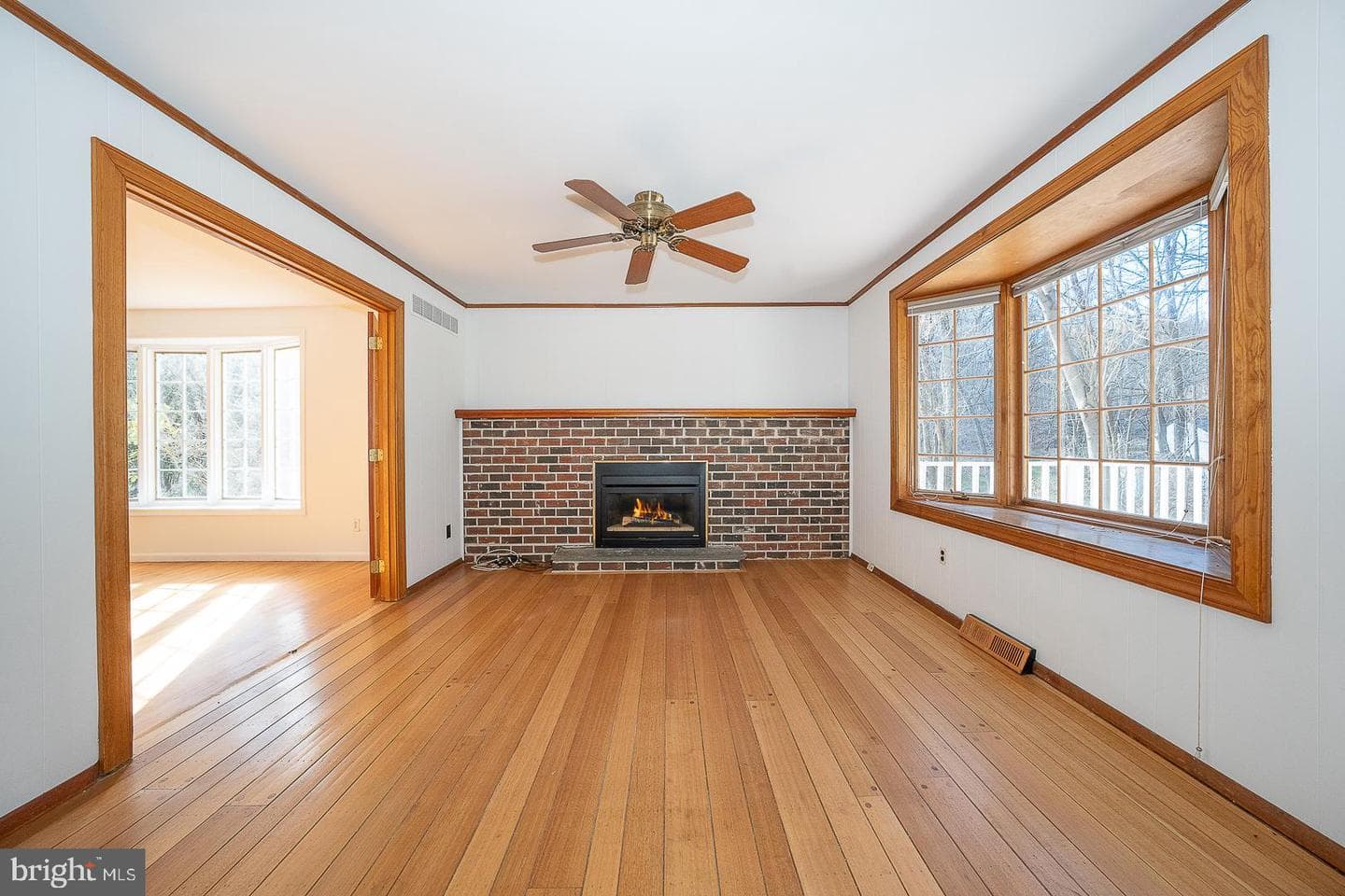 485 Garrison Way photo 13