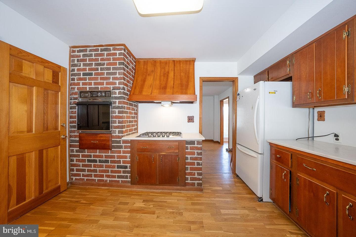 485 Garrison Way photo 21
