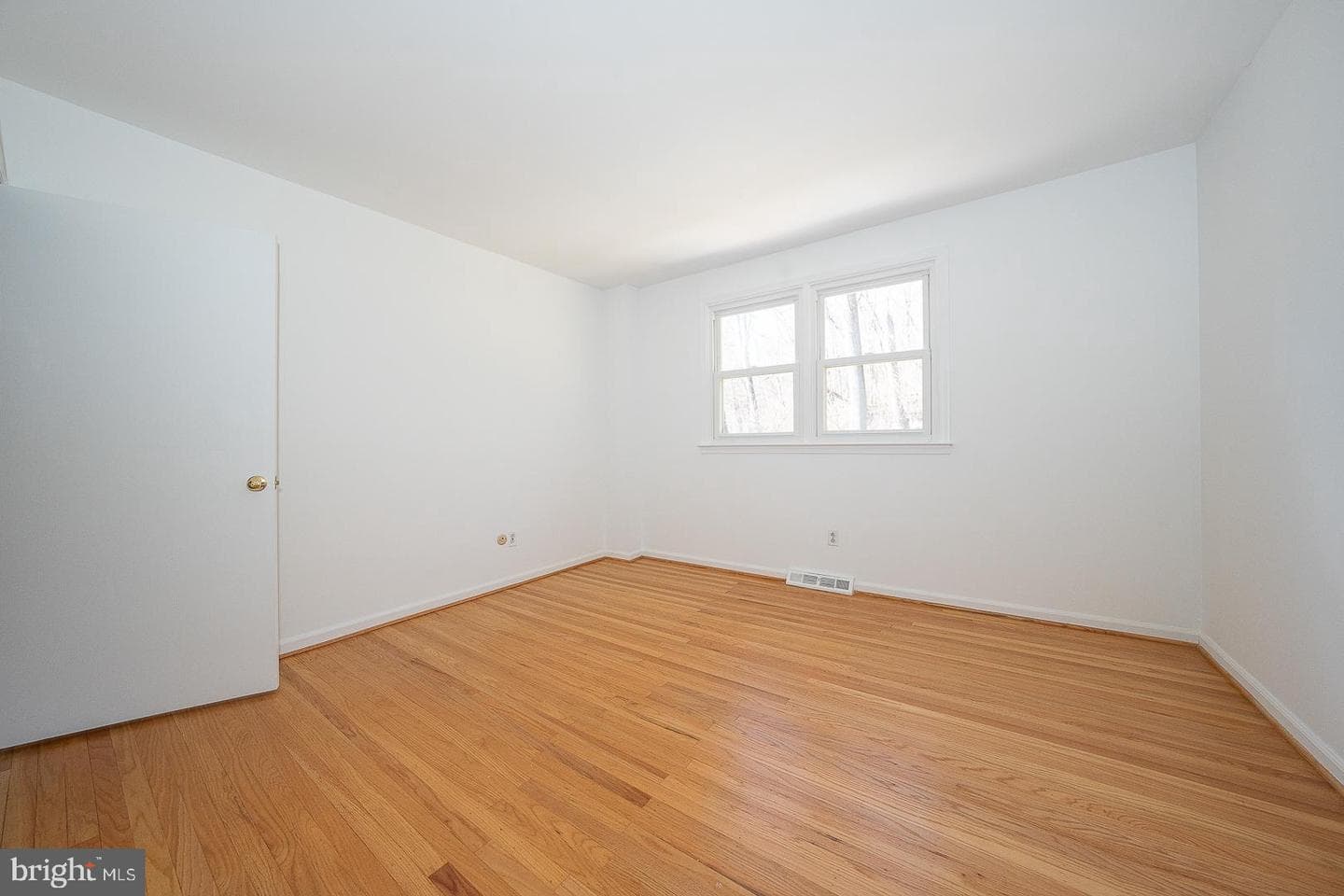 485 Garrison Way photo 31