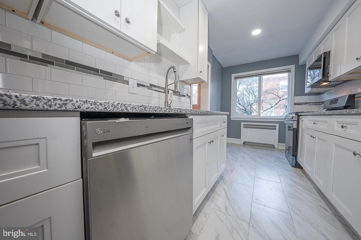 249 Stoneway Lane photo 18