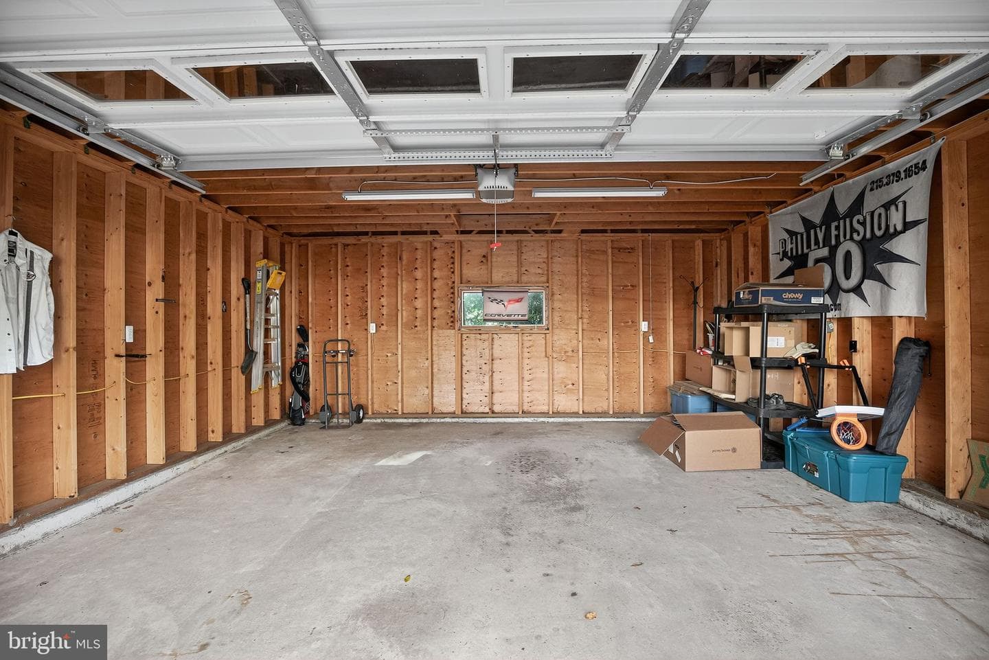 927 Sherman Avenue photo 34