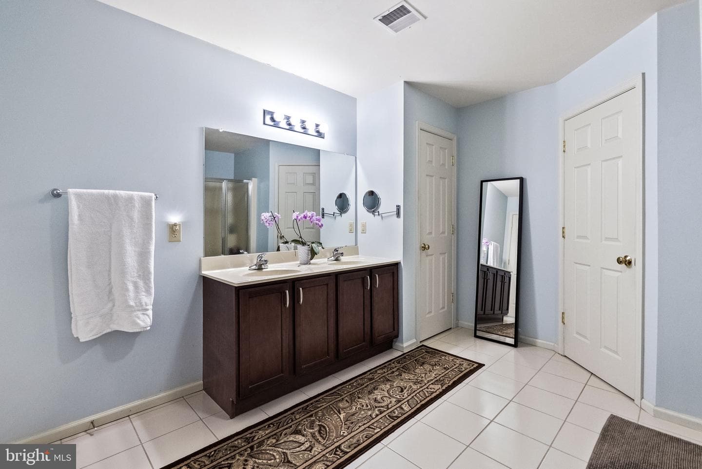 2143 Eastport Way photo 29