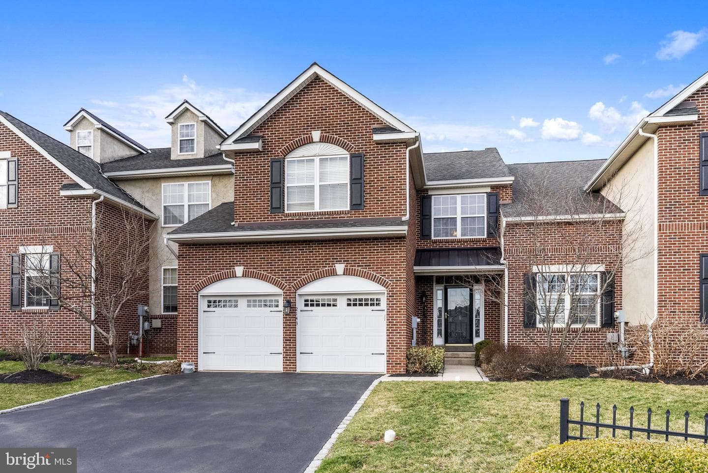 2143 Eastport Way photo 4