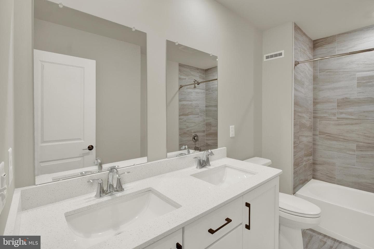 130 Steiner Way photo 27