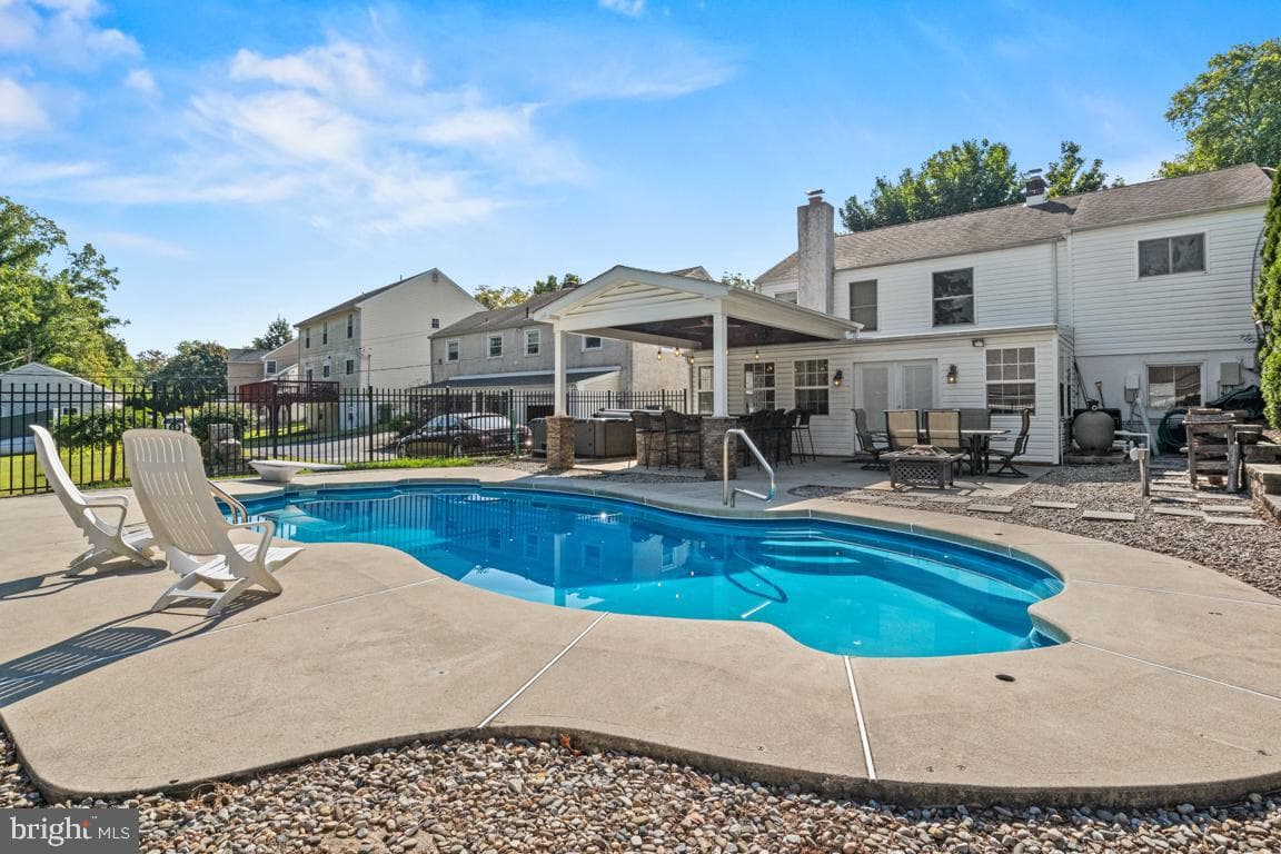 416 Stuart Ln photo 37
