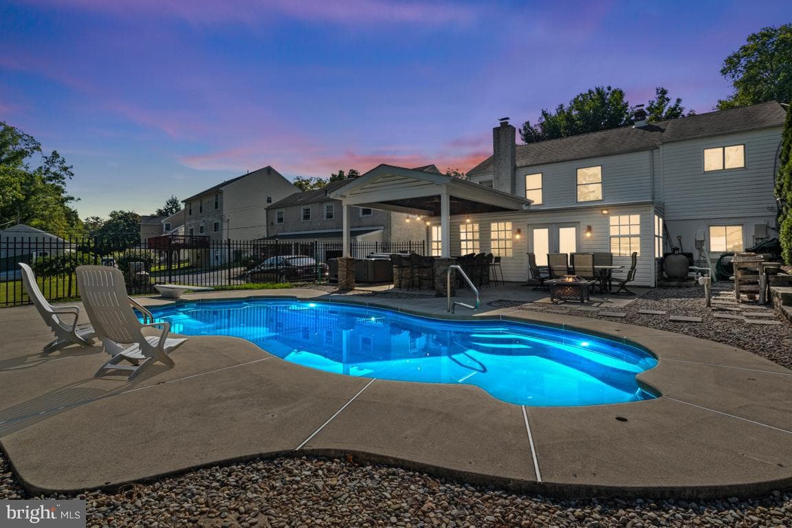 416 Stuart Ln photo 38