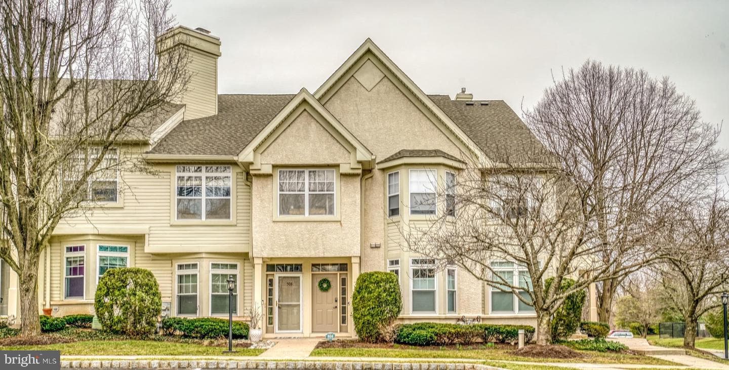 504 Dresher Woods Drive