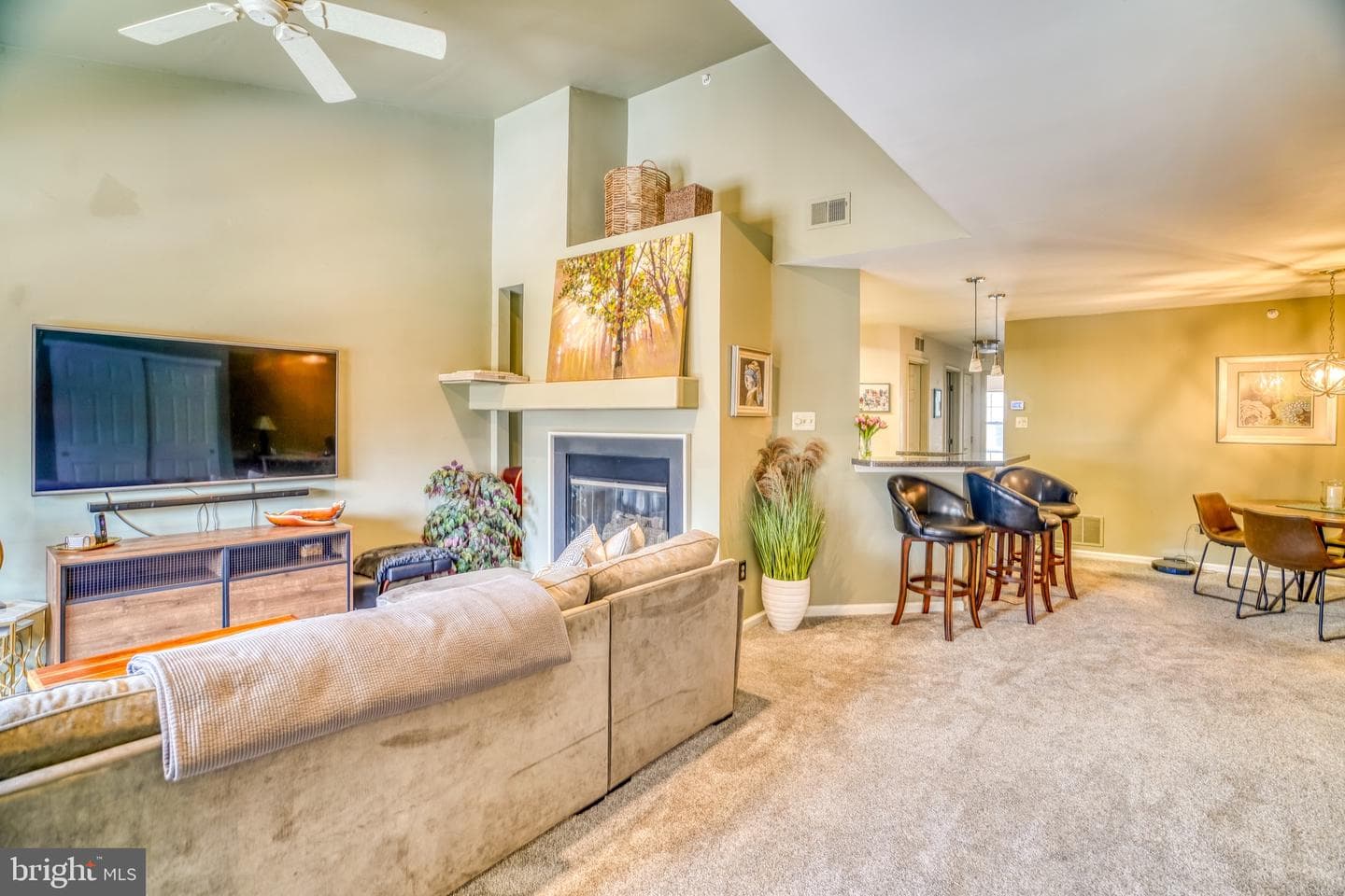 504 Dresher Woods Drive photo 6