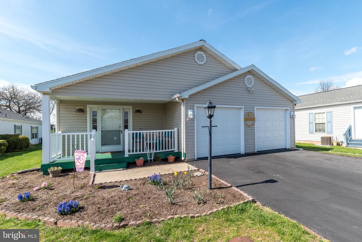 307 Carver Lane