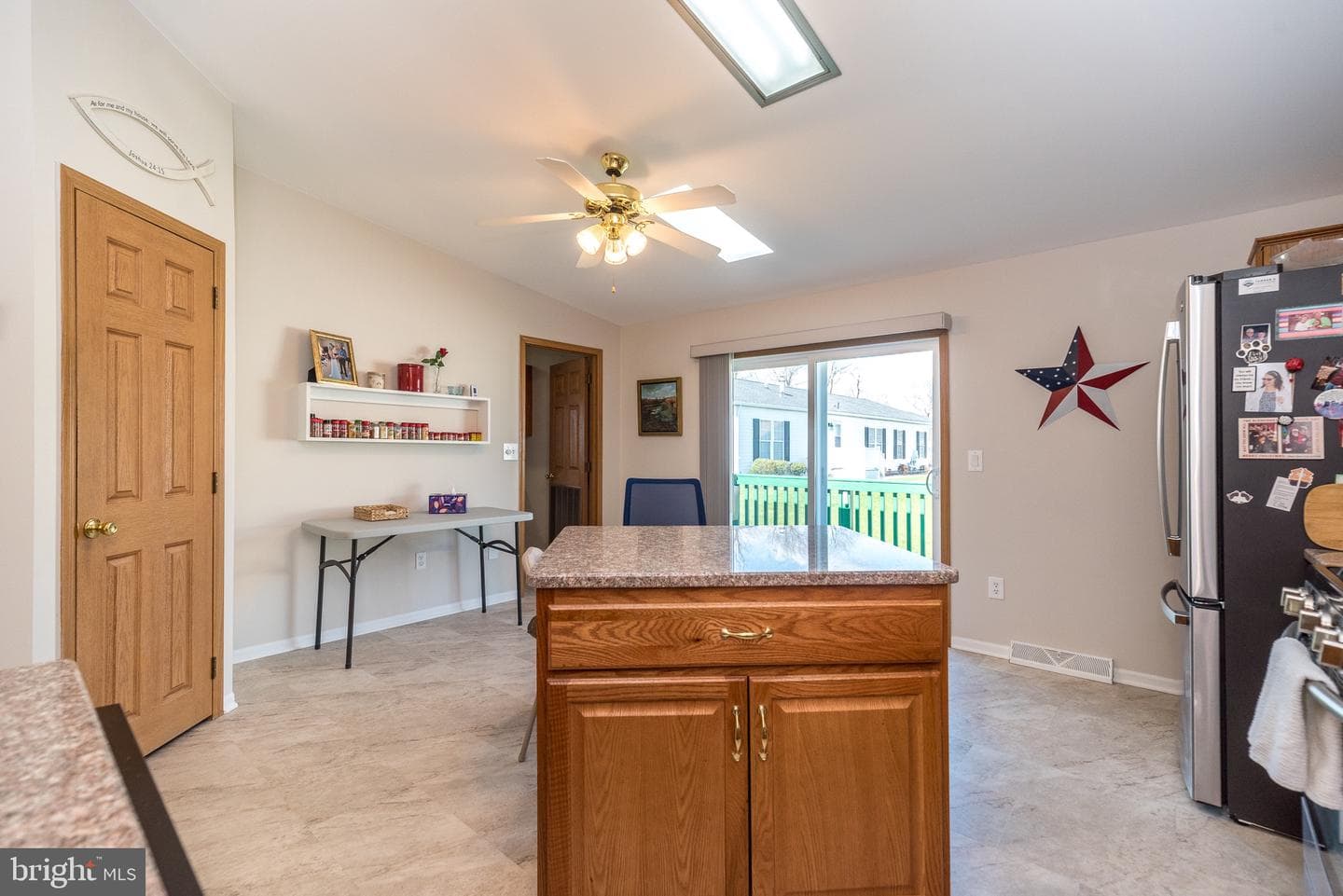 307 Carver Lane photo 16
