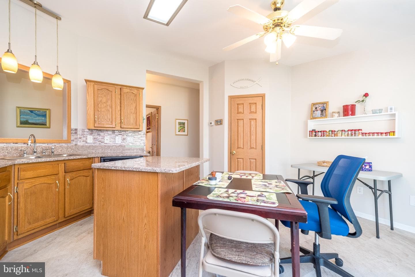 307 Carver Lane photo 20