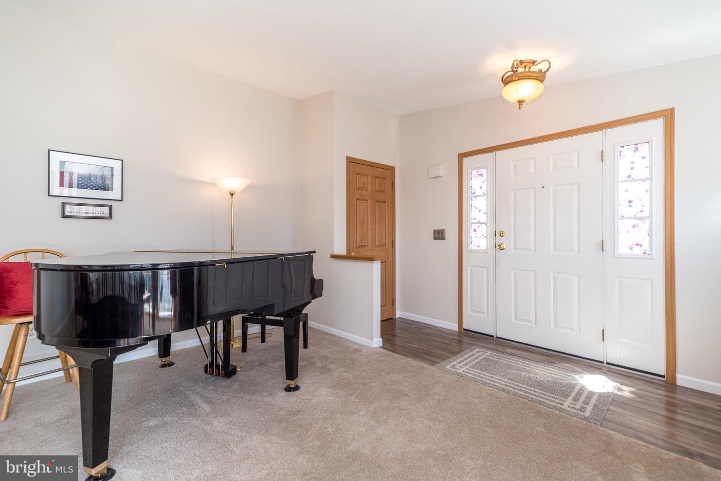 307 Carver Lane photo 8