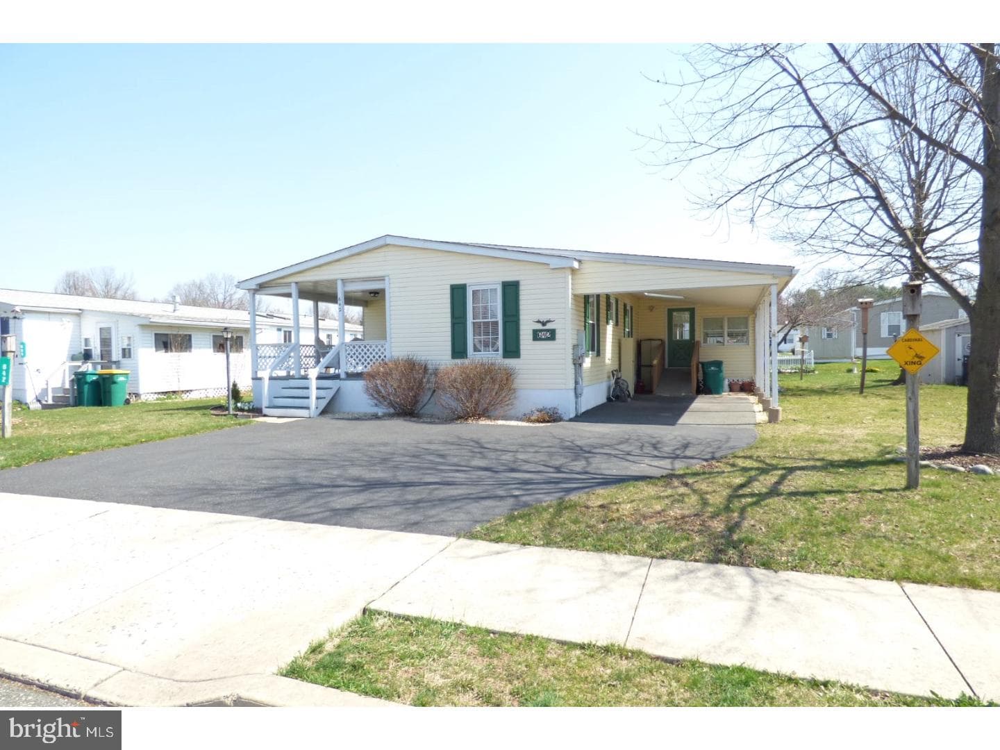 642 Butternut Court photo 2