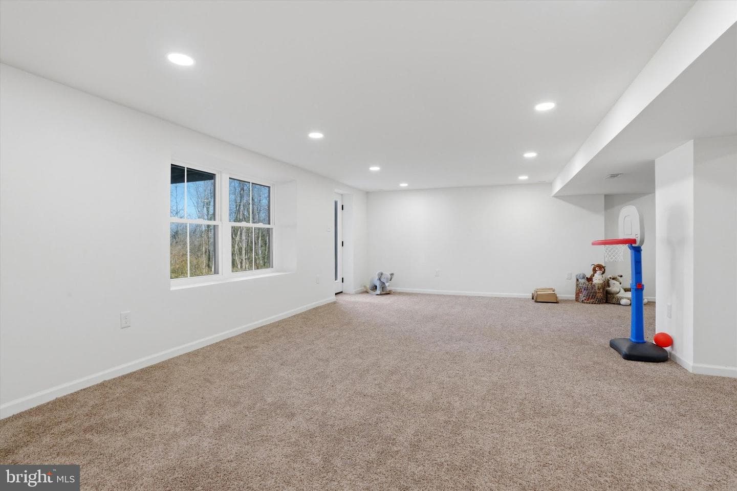 41 S Grange Avenue photo 41