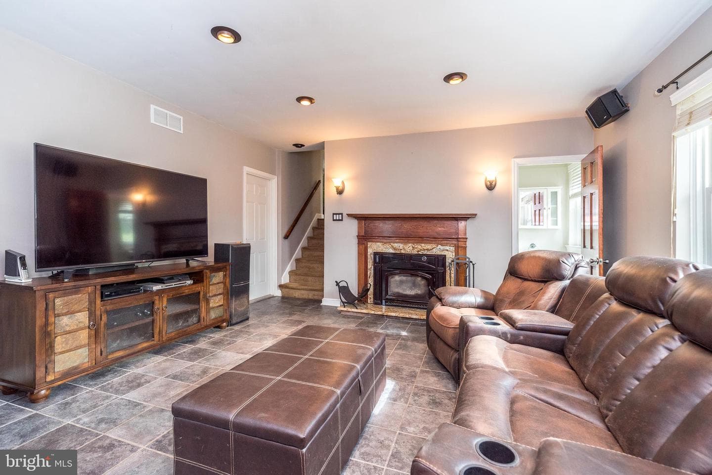 125 N Bethlehem Pike photo 4