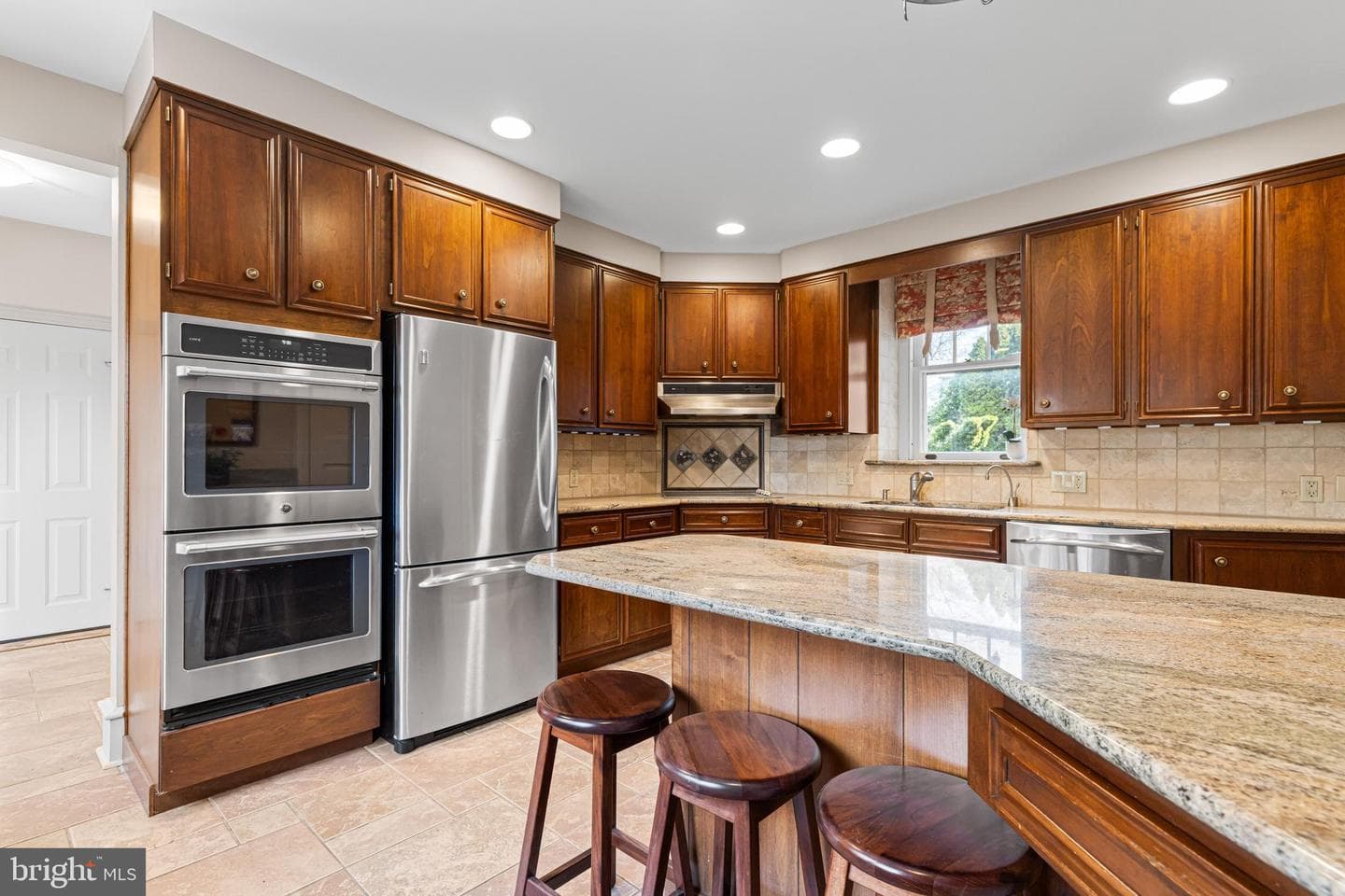 764 Glen Road photo 18