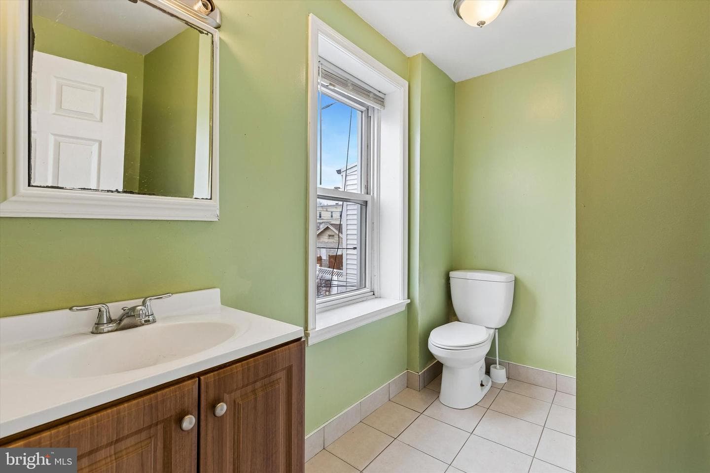 653 Corson Street photo 12