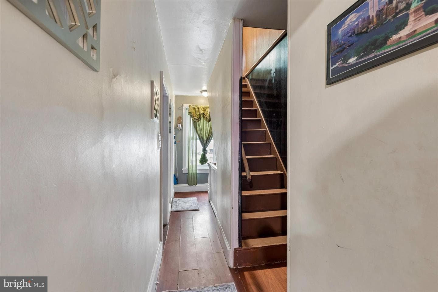 665 Corson Street photo 12