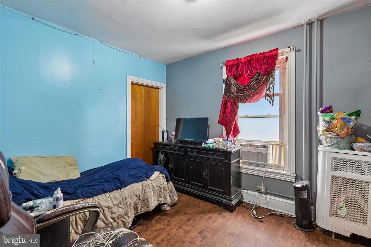 665 Corson Street photo 13