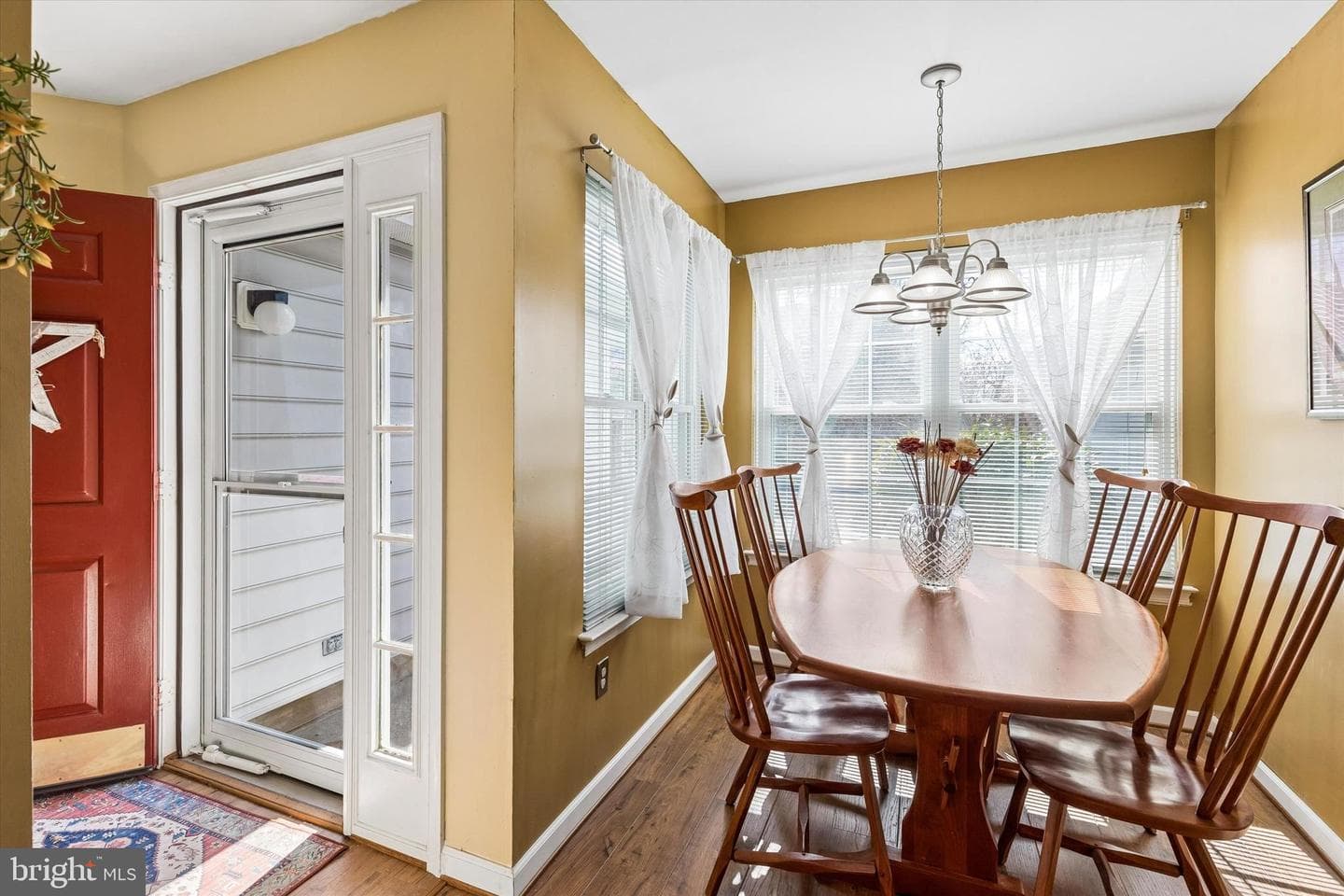 19 Victoria Circle photo 9