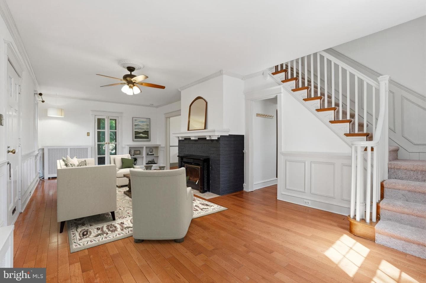 359 Lismore Avenue photo 4