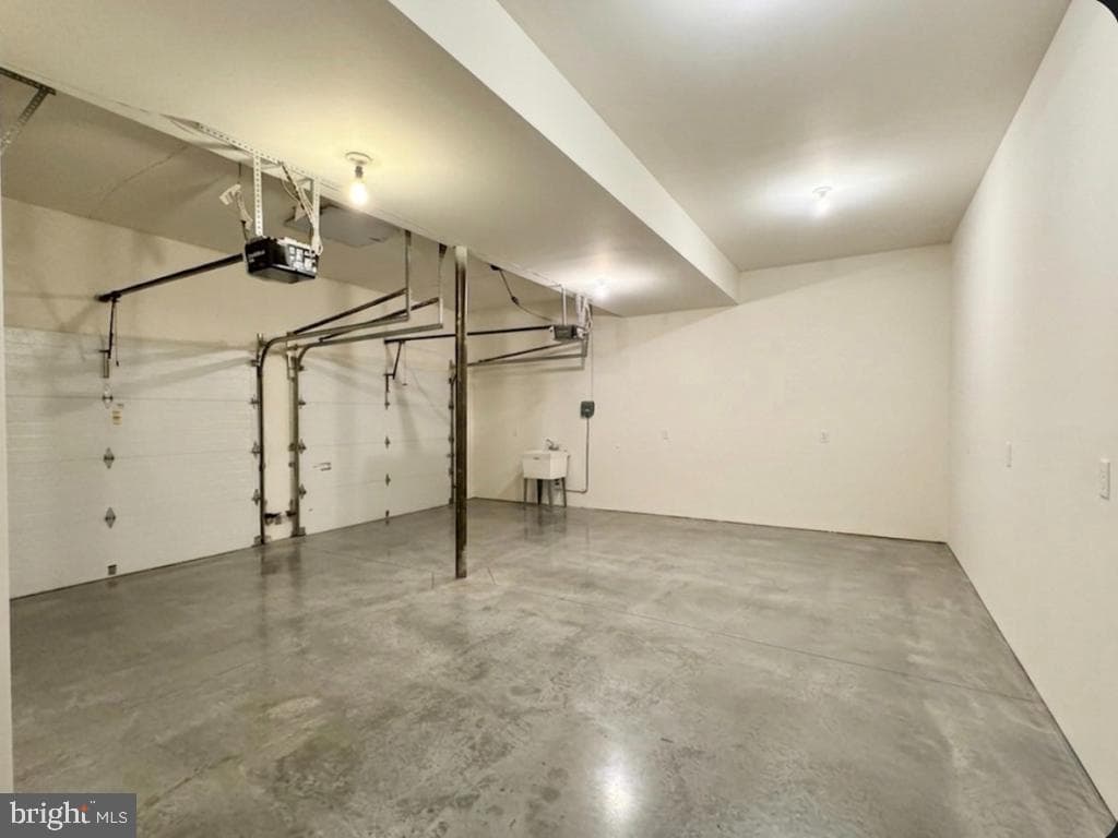 104 Augusta Drive photo 41
