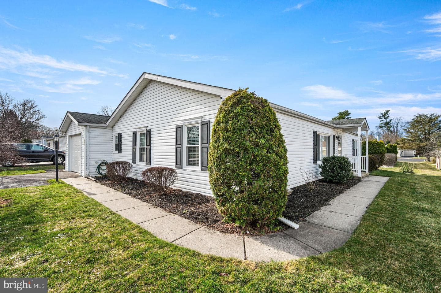 350 Farm Lane photo 4