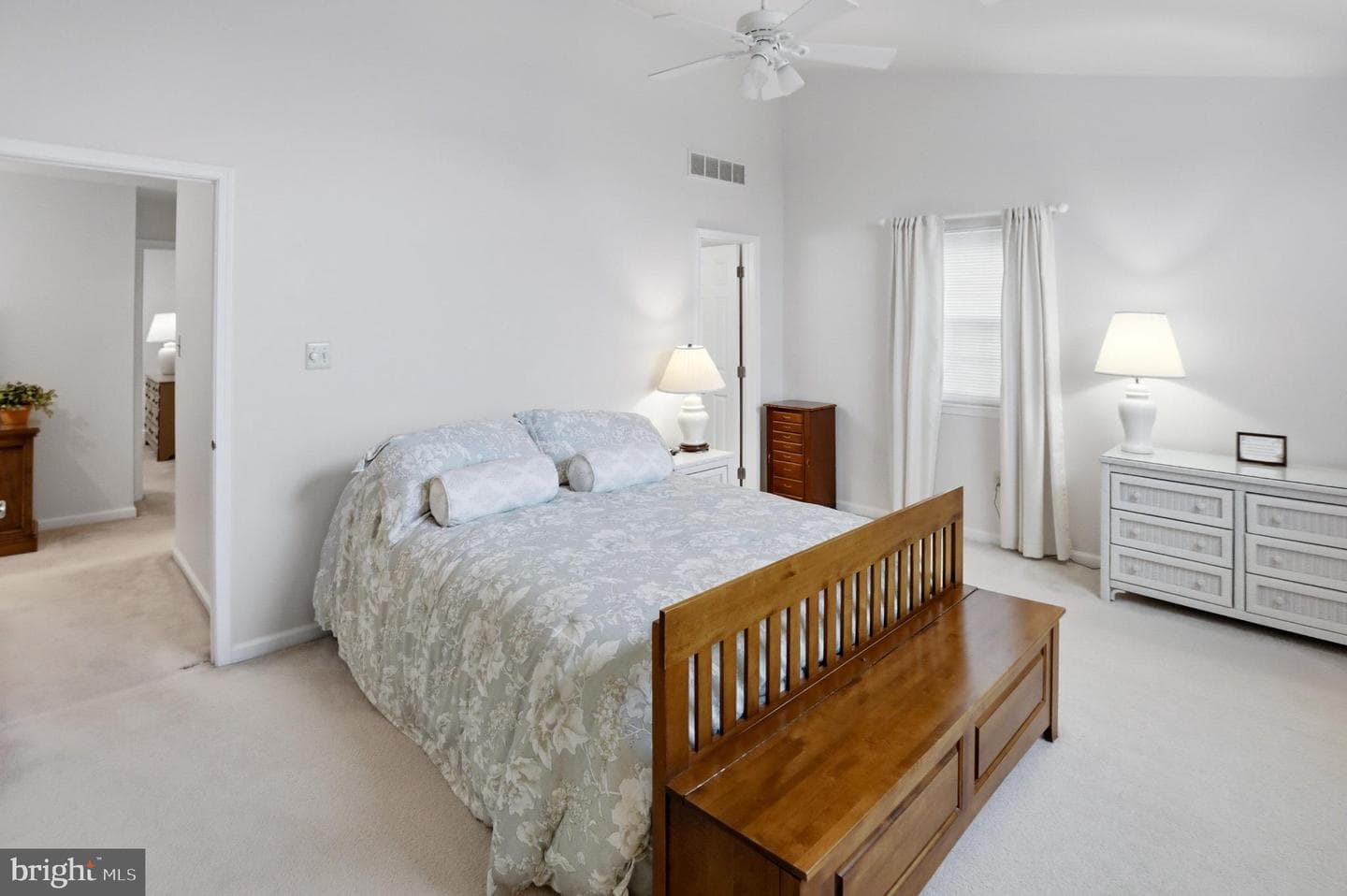 33 Stafford Square photo 26
