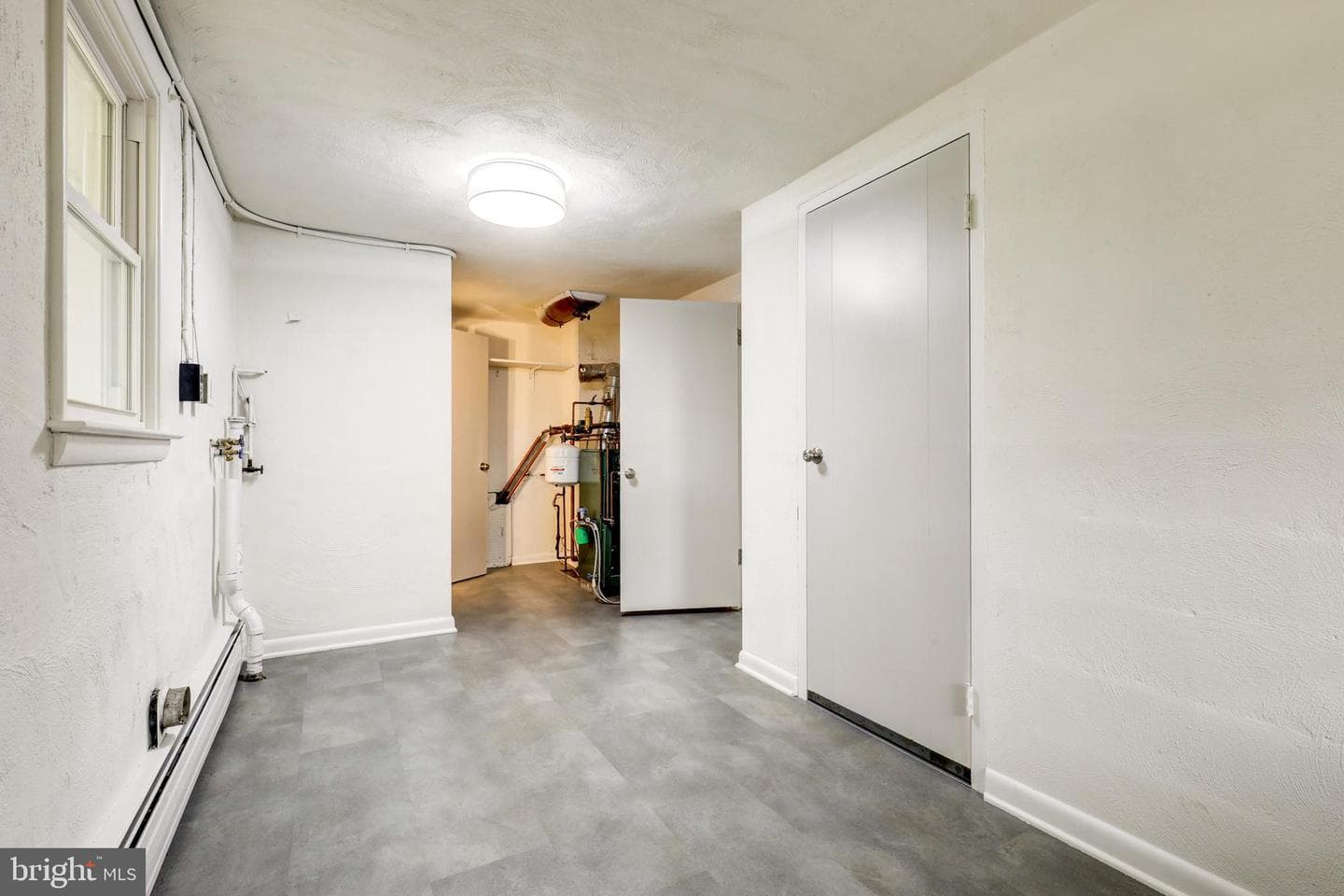 1118 Emerald Avenue photo 33