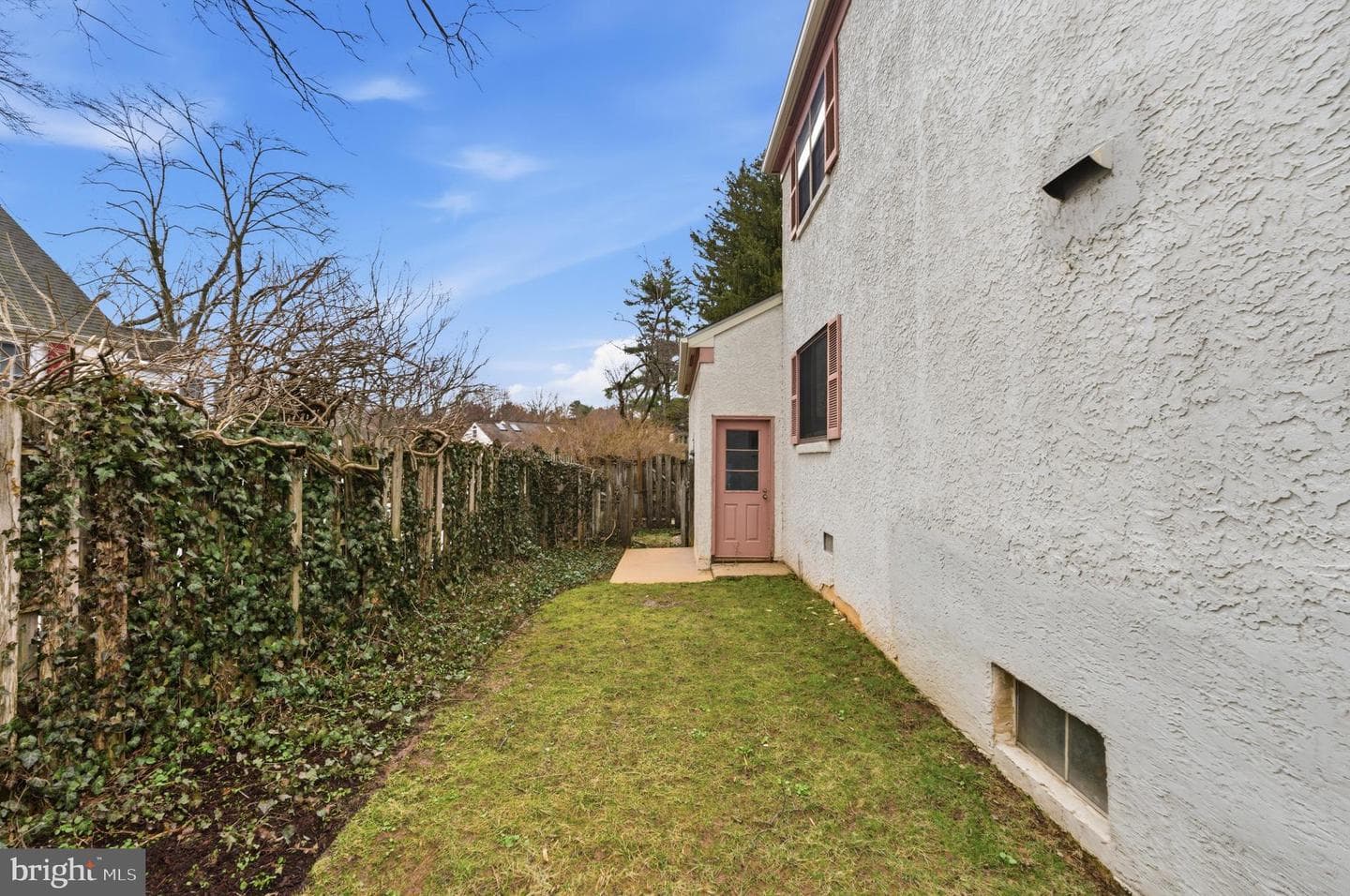 822 Wickfield Road photo 40