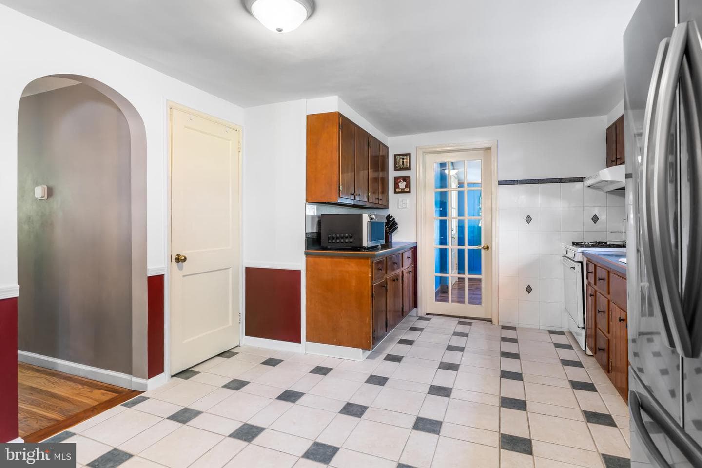 950 Bradfield Road photo 13