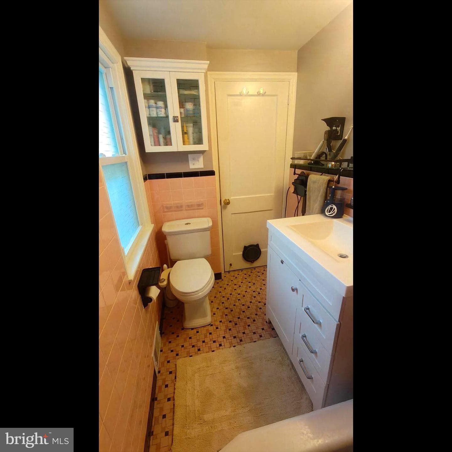 950 Bradfield Road photo 21