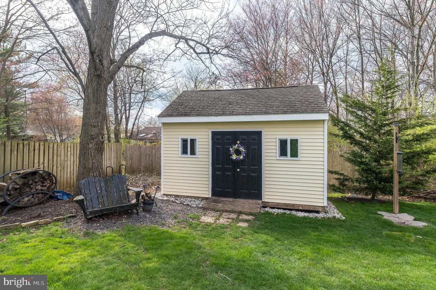 109 Pioneer Drive photo 42