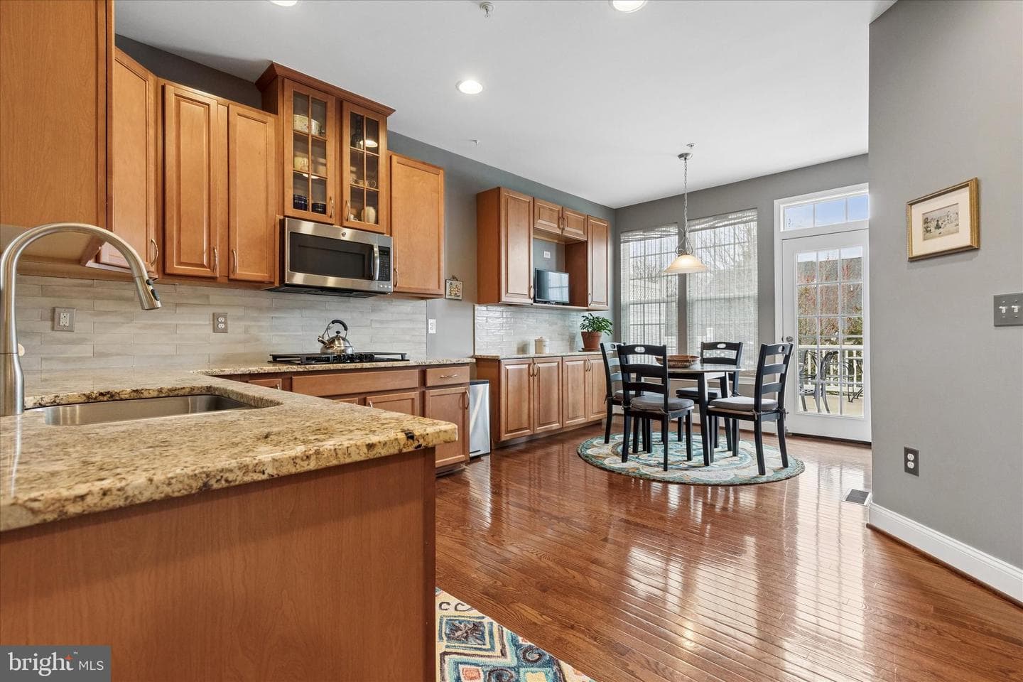 106 Shire Drive photo 12