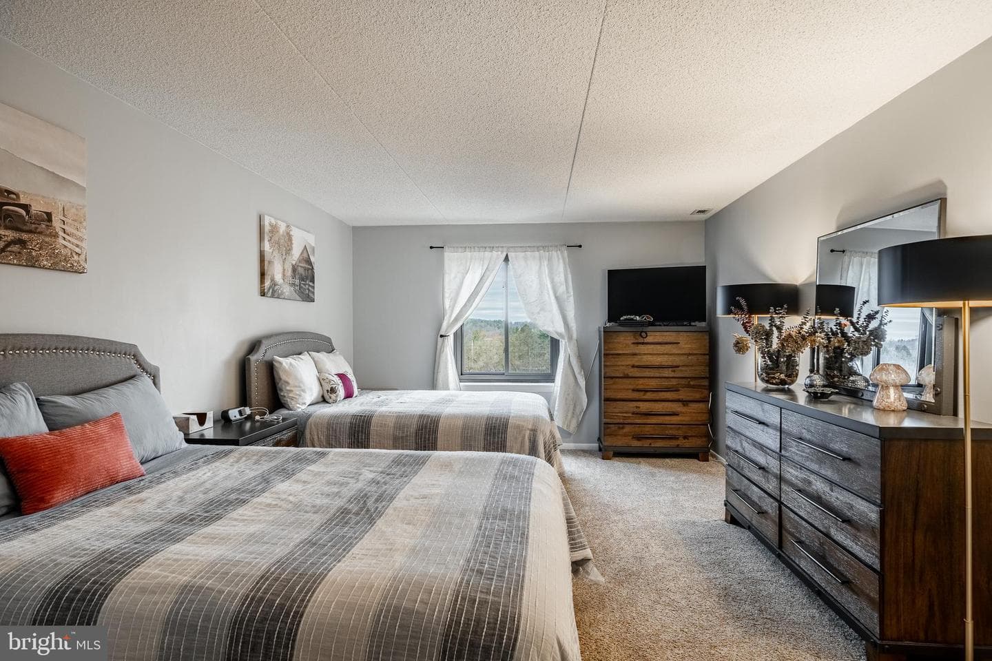 10713 Valley Forge Circle #713 photo 25