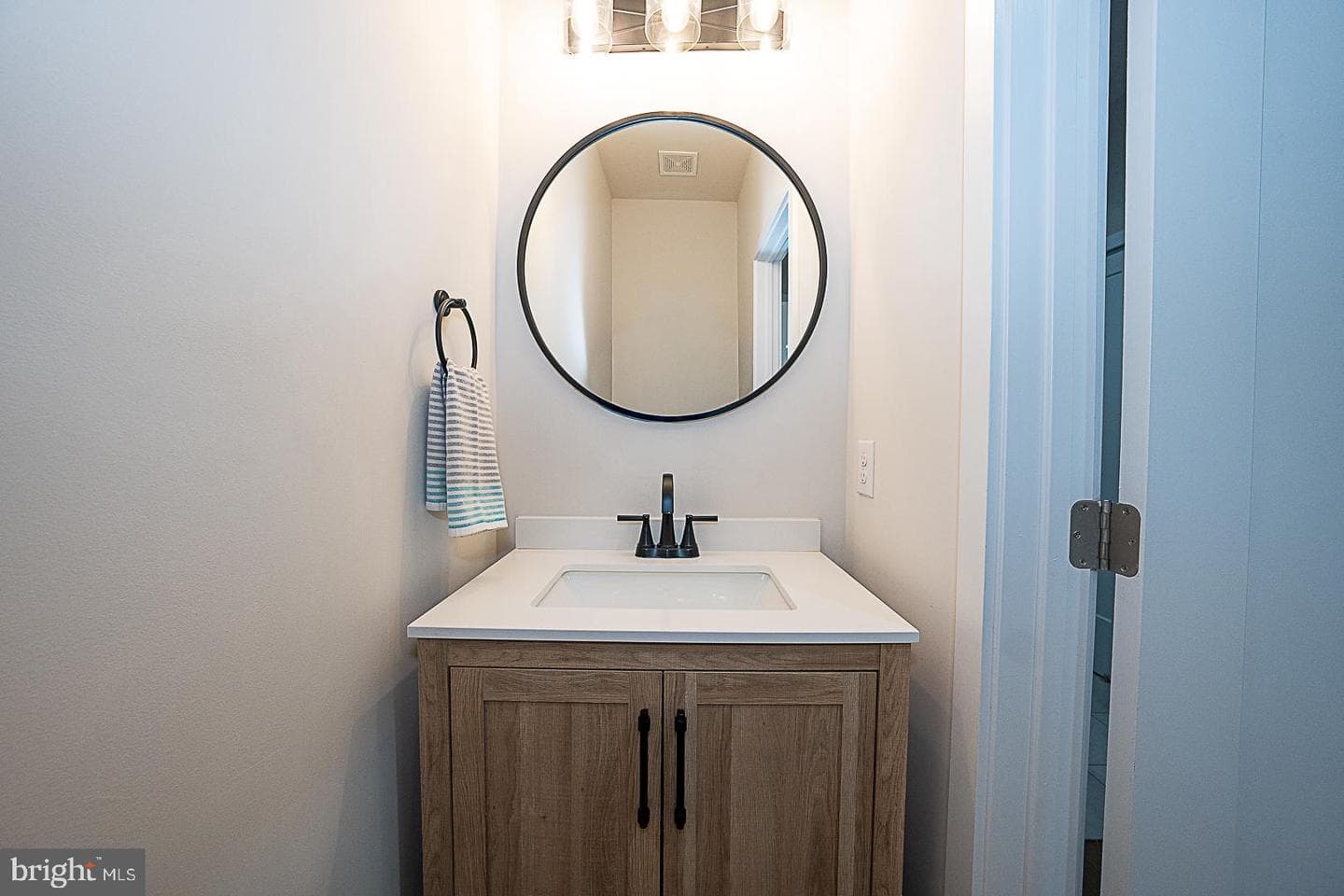 34 Tamarack Circle photo 25