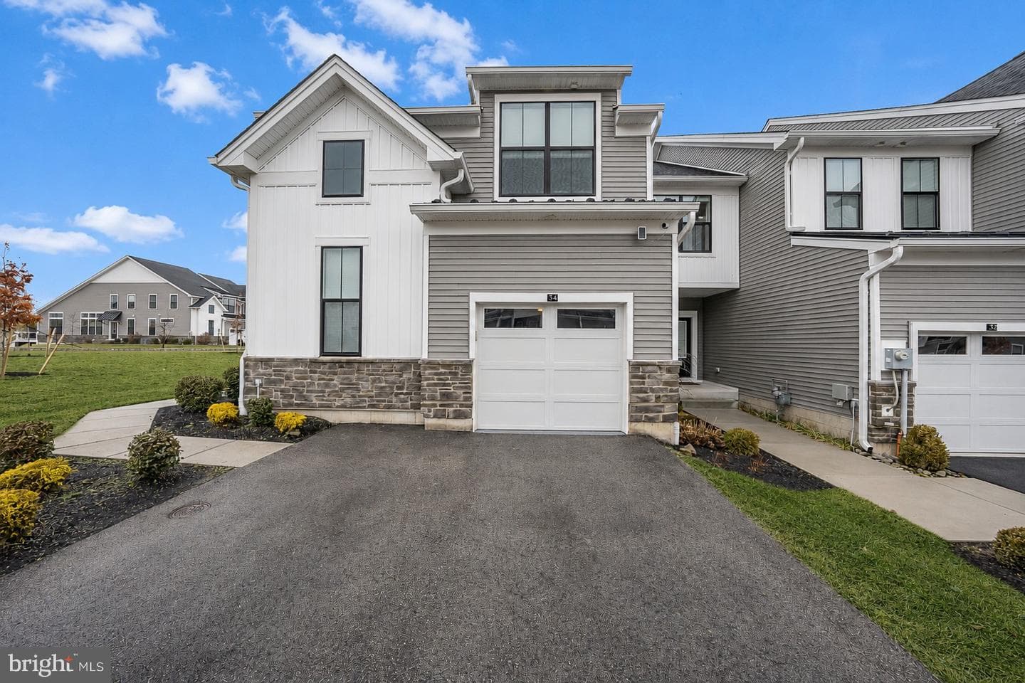 34 Tamarack Circle photo 4