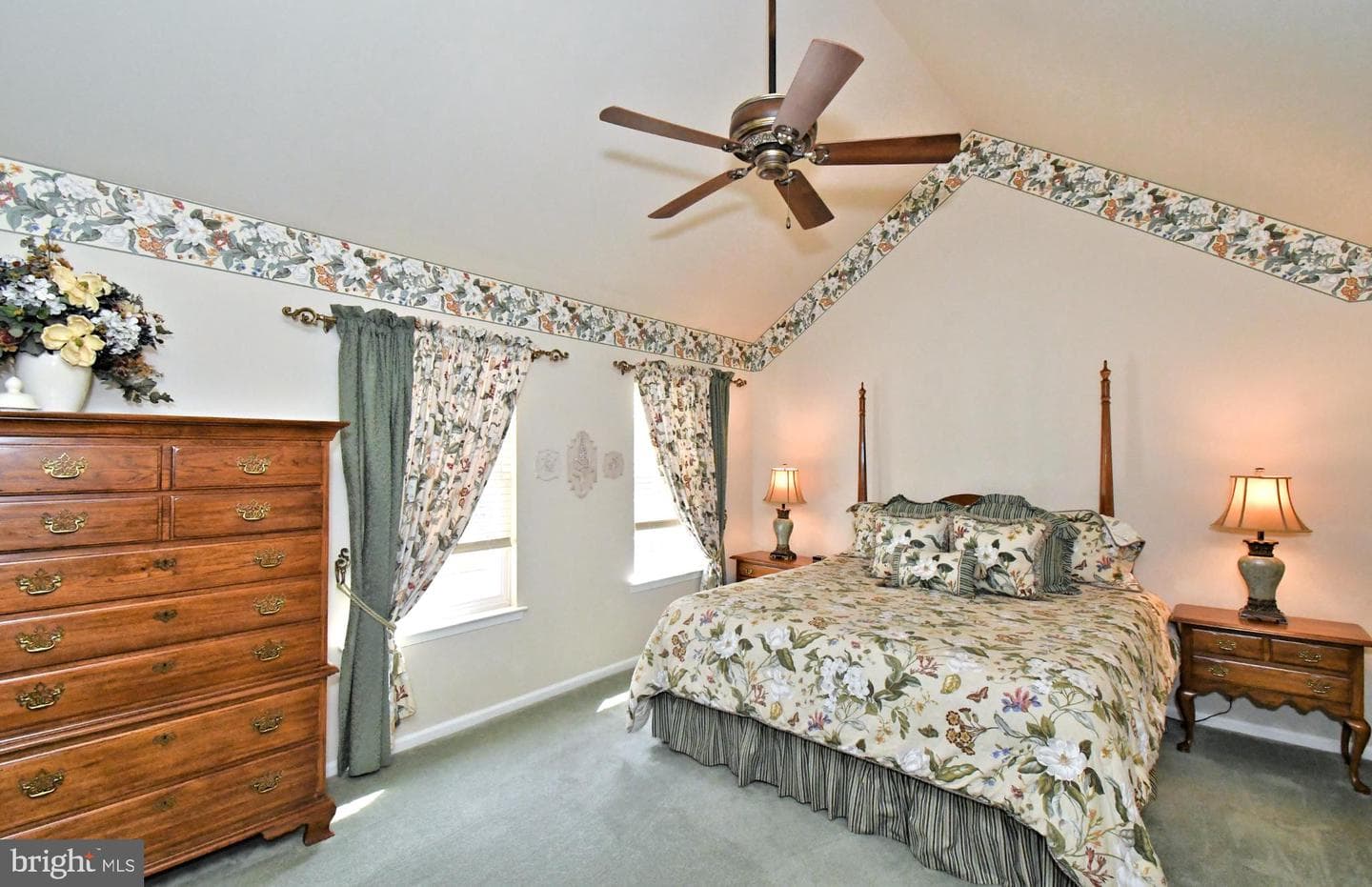 115 Hanover Avenue photo 44