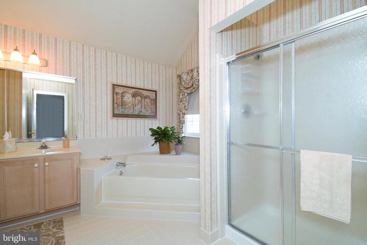 115 Hanover Avenue photo 47