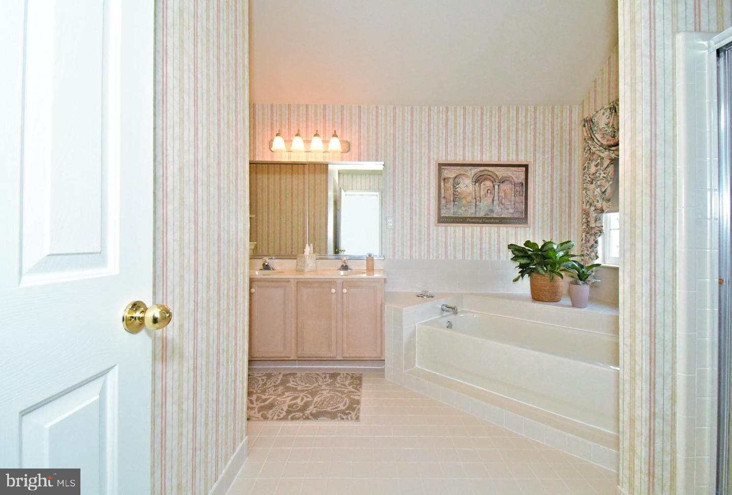 115 Hanover Avenue photo 48