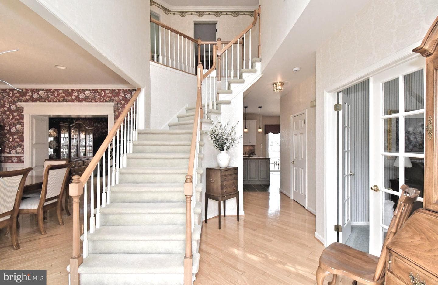 115 Hanover Avenue photo 6