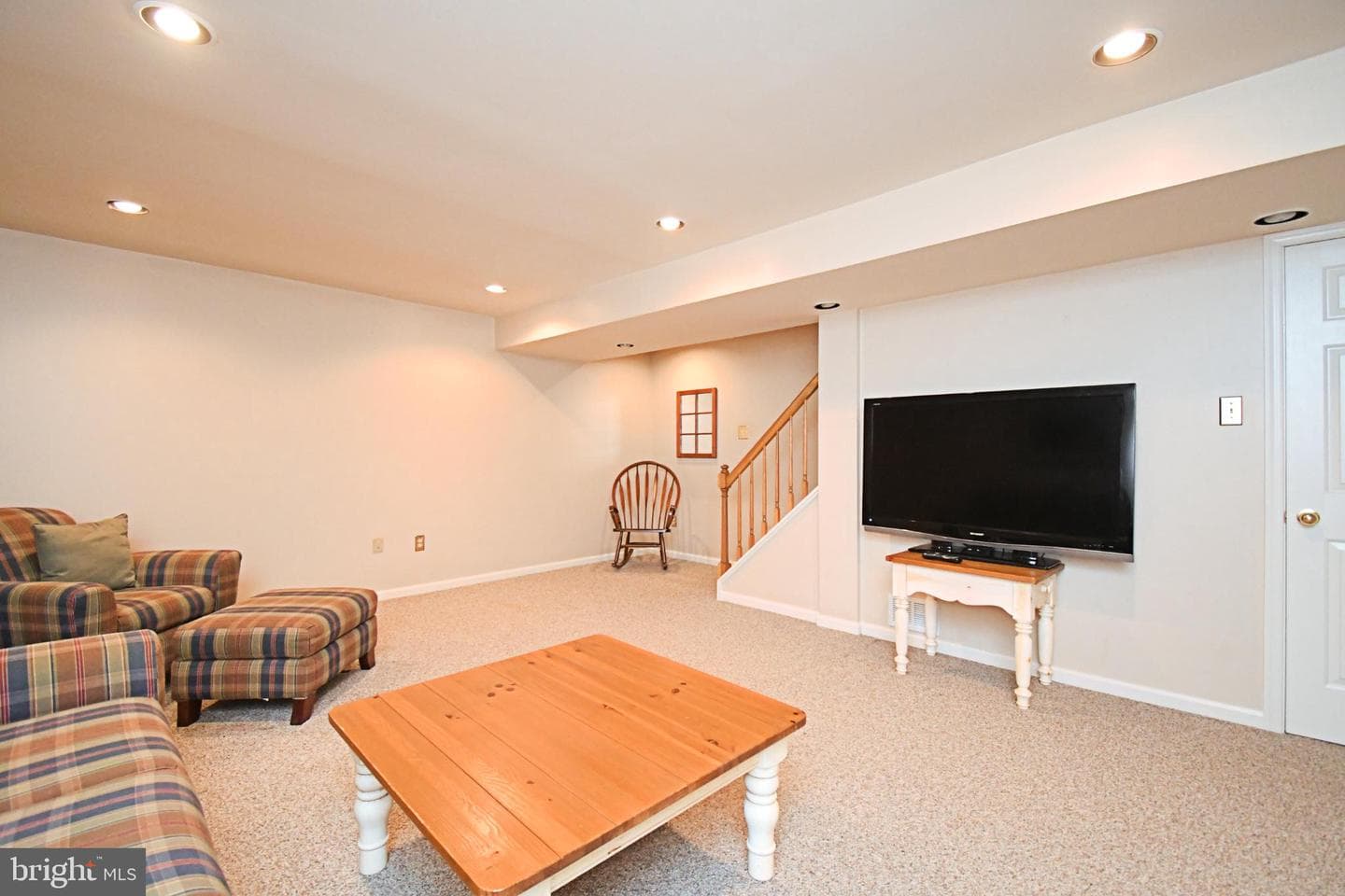115 Hanover Avenue photo 60