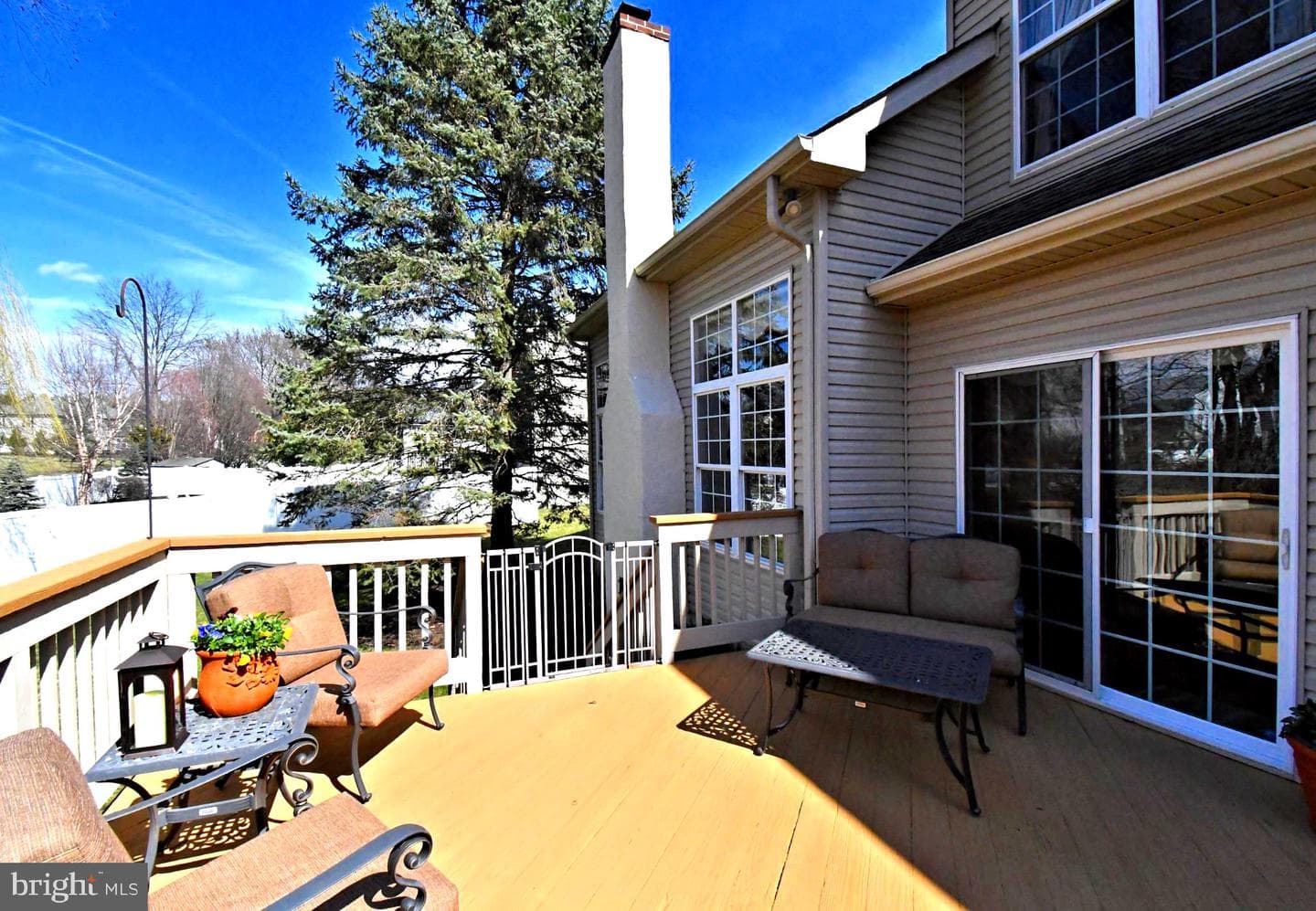 115 Hanover Avenue photo 79