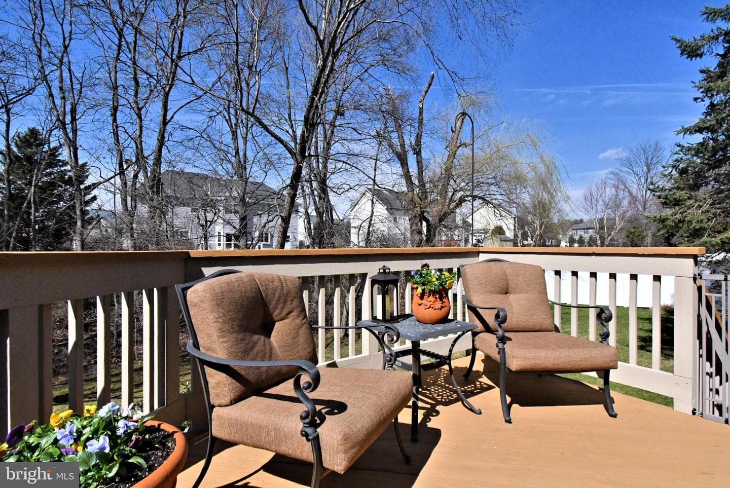 115 Hanover Avenue photo 80